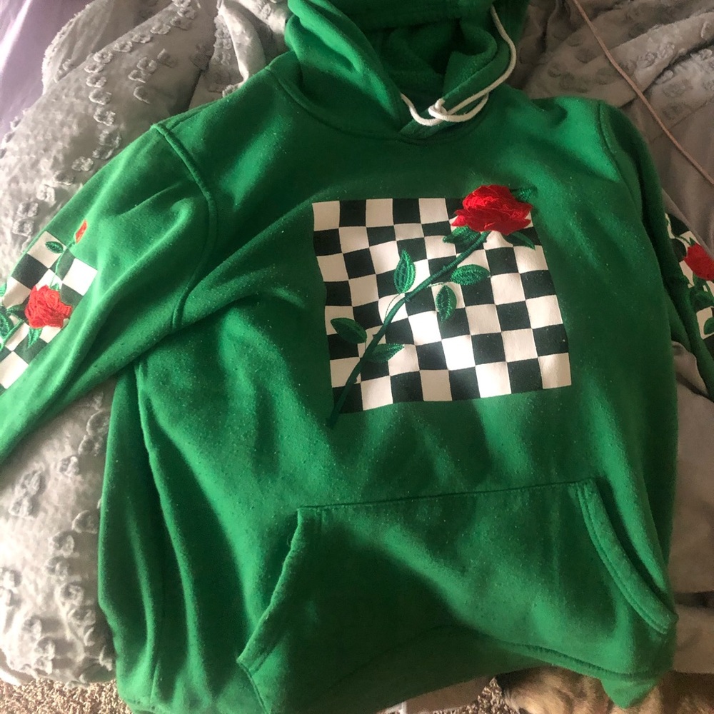 Sweatshirt